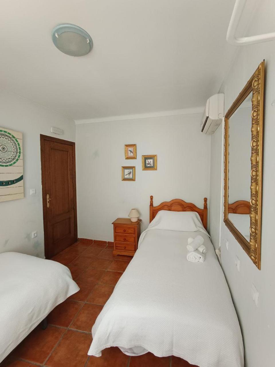 Hostal R-Conecta Cuevas De San Marcos Eksteriør billede