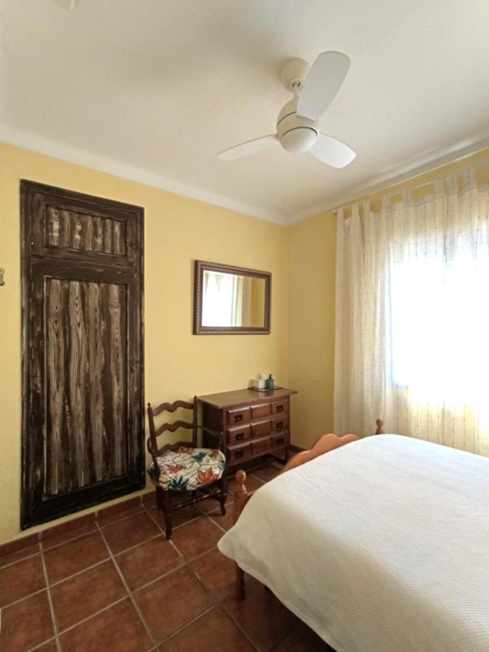 Hostal R-Conecta Cuevas De San Marcos Eksteriør billede