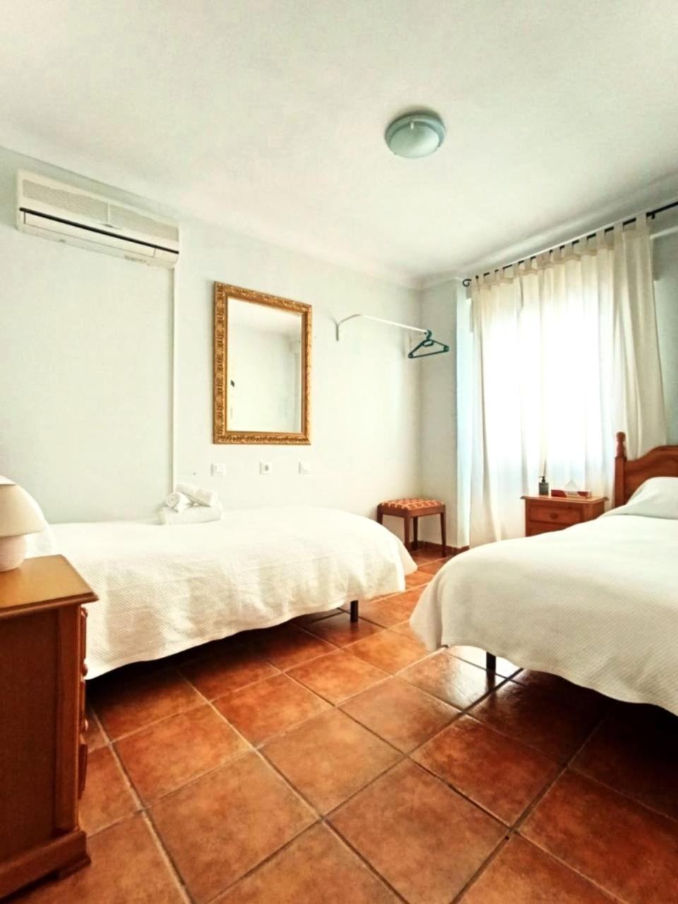 Hostal R-Conecta Cuevas De San Marcos Eksteriør billede