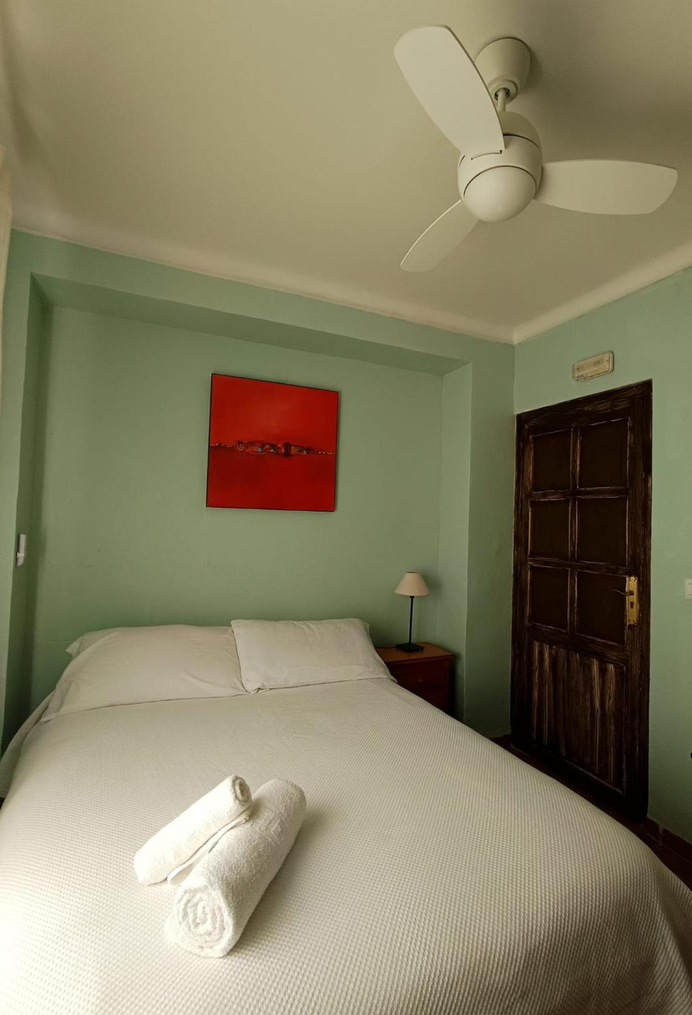 Hostal R-Conecta Cuevas De San Marcos Eksteriør billede